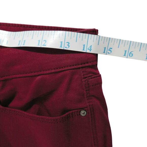 EUC Denizen from Levi's Mid-Rise Skinny Jegging Jeans Sz. 9 Burgundy Maroon Wine - Picture 9 of 13